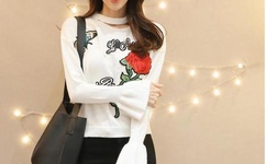 浴室里强摁做开腿呻吟的漫画